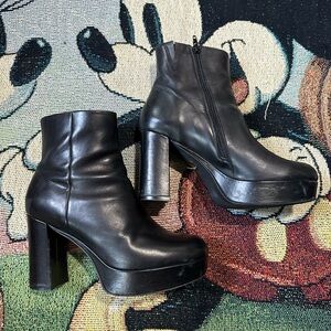 Jeffrey Campbell Black Sahar Platform Booties